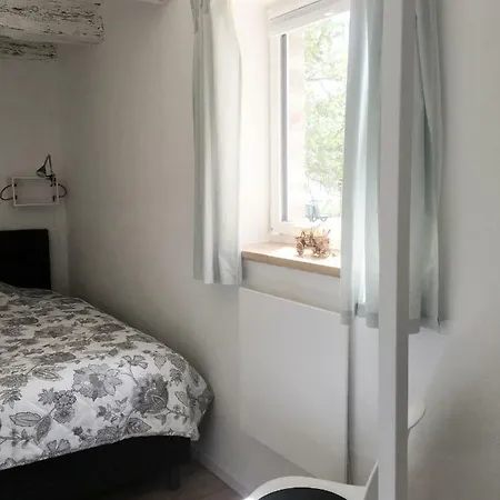 Gaestewohnung A+c Bovet Apartment Strasen