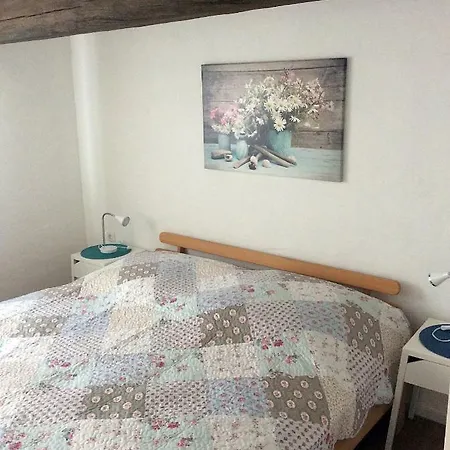 Apartment Gaestewohnung A+c Bovet Strasen